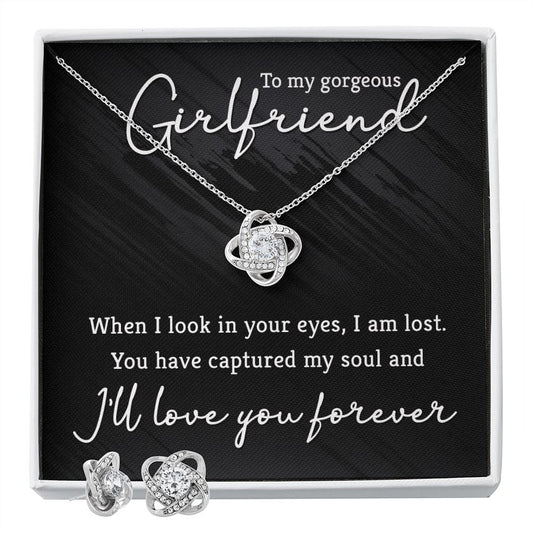 Say it with Love: A Matching Jewelry Set & Message Card for Your Special Someone